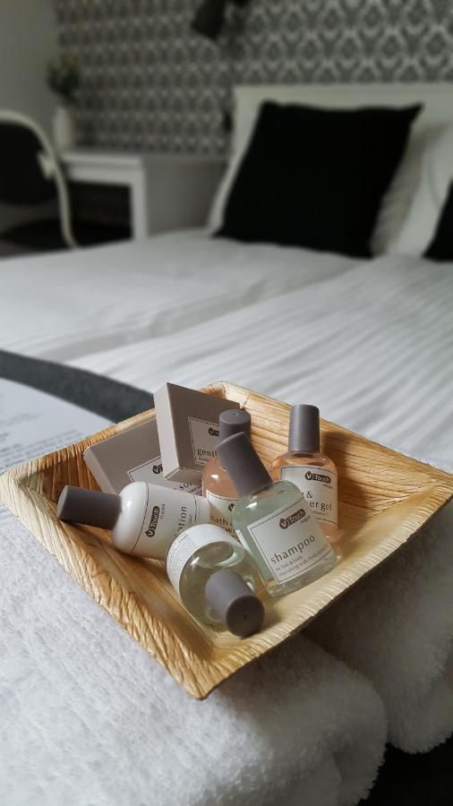 Pasta Factory Guest Rooms กัลเวย์ ภายนอก รูปภาพ