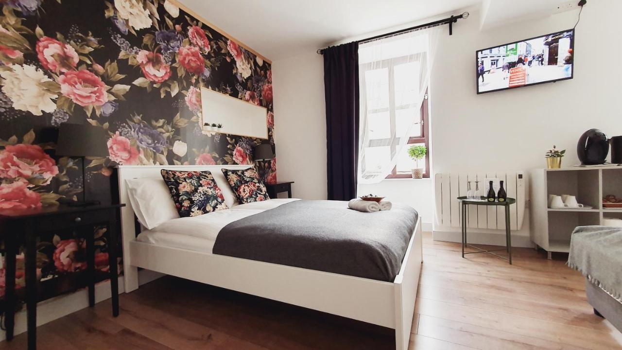 Pasta Factory Guest Rooms กัลเวย์ ภายนอก รูปภาพ