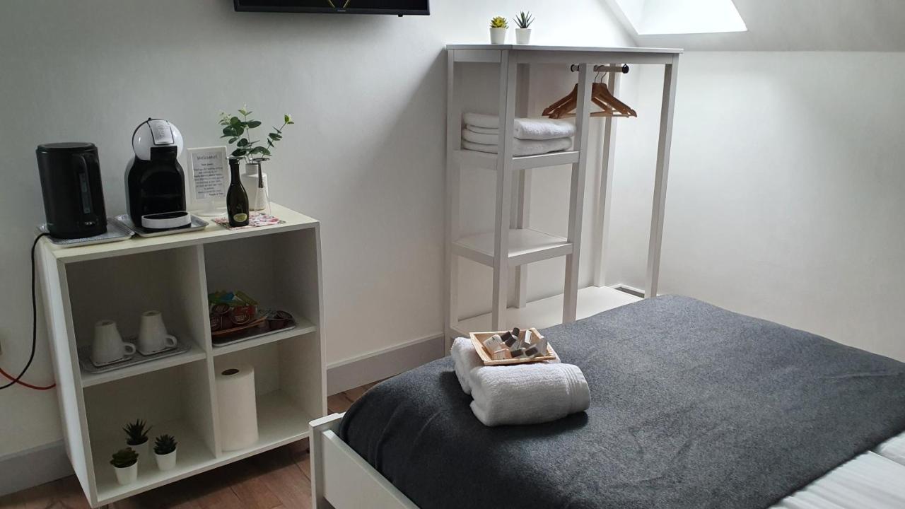 Pasta Factory Guest Rooms กัลเวย์ ภายนอก รูปภาพ